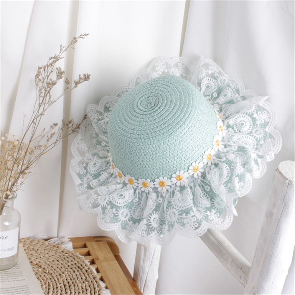 Chapéu Sonho de Verão ✨ da Mini Princesa 👑 com Renda Encantada 🎀 e Margaridas do Campo 🌼 Para um Lookinho Super Fofo e Fashion!