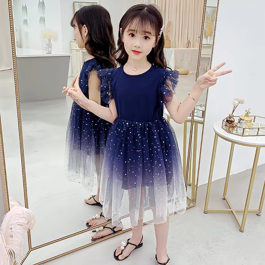 Vestido Hianna Universo Encantado – Saia Volumosa, Tule Estrelado & Charme Fashionista