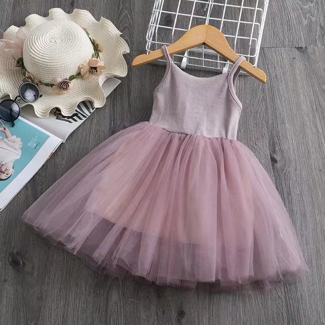 Vestido Samara Bailarina Dos Sonhos 💫🩰 – Nuvens de Tule 🤍👗 e Malha Confortável ✅