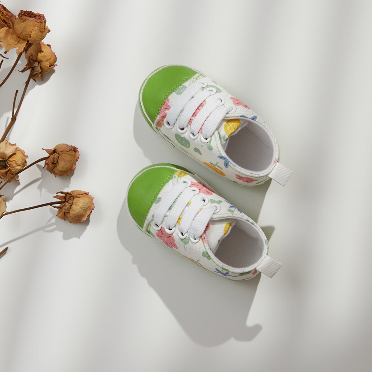 Sapatinho Jardim Encantado ✨ para as Mini Fashionistas 🌸🌼