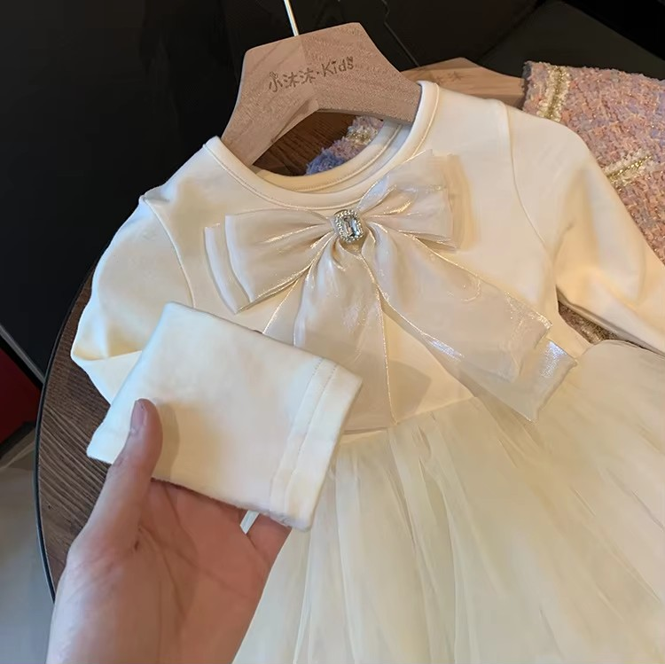 Conjunto Larissa Petit Fashion 🎀👧 – Casaco Quentinho 🔥 e Tule Mágico 💫