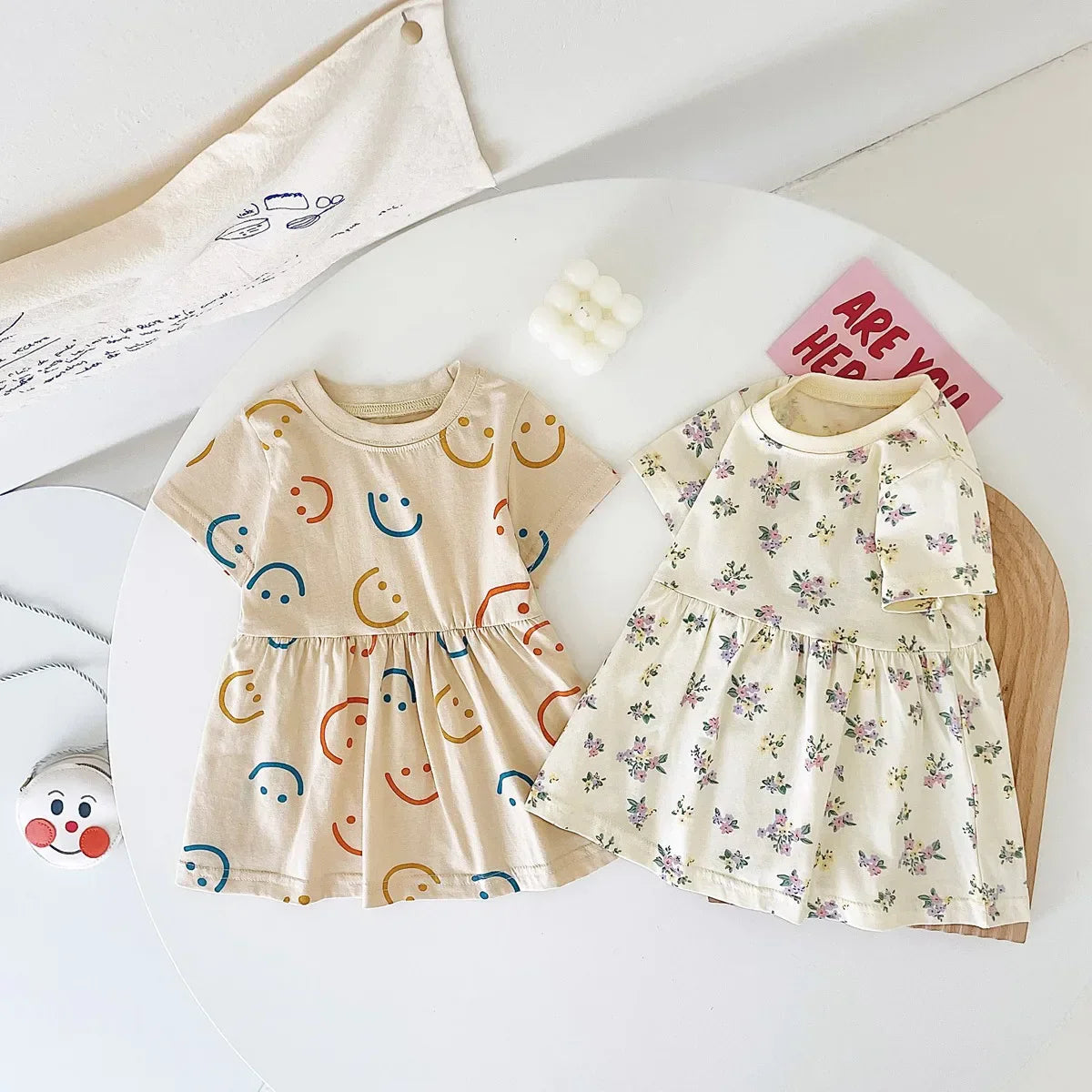 Essencial Verãozinho ☀️ Vestido Babadinho Delicado e Manga Curta Que Traz Conforto e Estilo Para Sua Pequena Brilhar em Qualquer Lugar! ✨💖