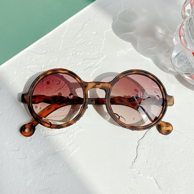 ✨ Óculos de Sol Vintage Infantil ☀️💖 Proteção e Pura Fofura! 😎