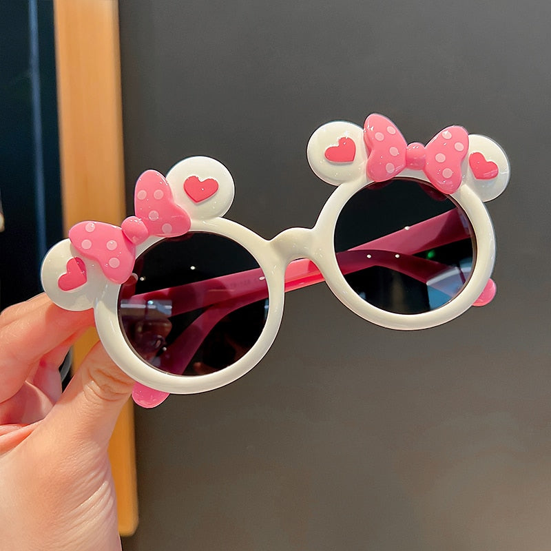 Óculos Sol Cute ✨: O Charme Fofinho da Sua Princesa! 👑💖 Onde a fantasia ganha vida 🌈