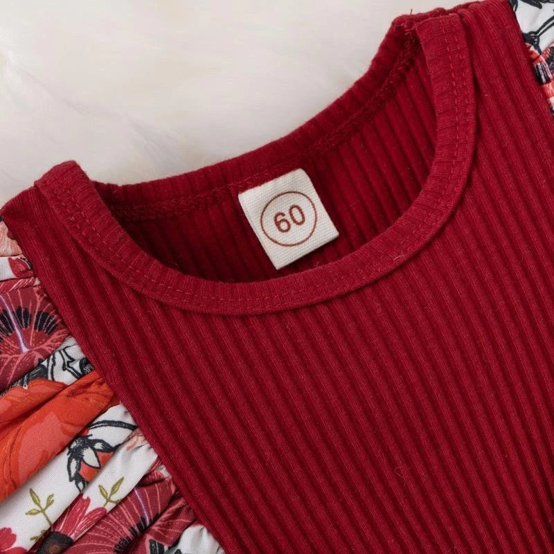 Elegância Delicada ✨Conjuntinho Babado Sonhador ☁️ & Laço Encantado 💖: O Vestido Body Floral ✨ para a Sua Mini Princesa Deslumbrante 👑