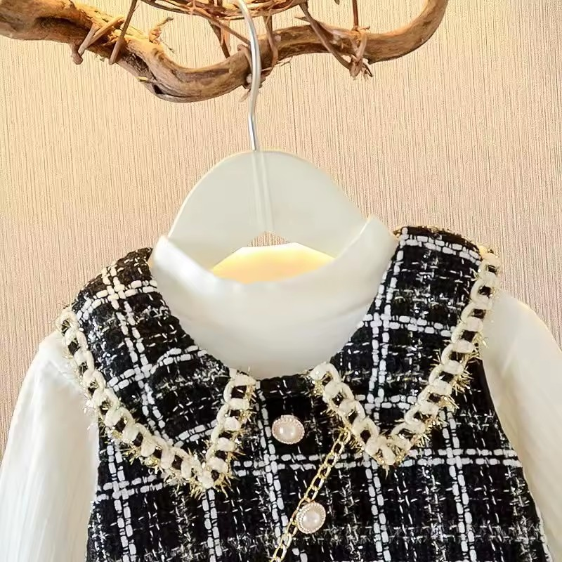 Design e Aconchego Conjunto Noir Chic 🎩 Xadrez Elegance 💫 e Blusa Comfort Plus 🛋️