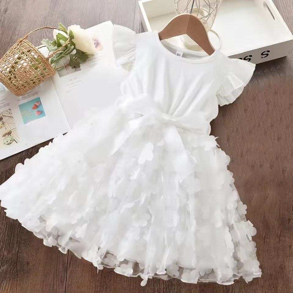 Vestido Emily Comfy-Luxo ☁️👑 – Charme Atemporal ✨🕰️, Tule Mágico de Poá 🧚♀️ e Detalhes Retrô 📸