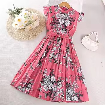Vestido Lígia Princesa Casual 👑🤍 - Detalhes Franzidos 👗 e Atmosfera Romântica 🥰