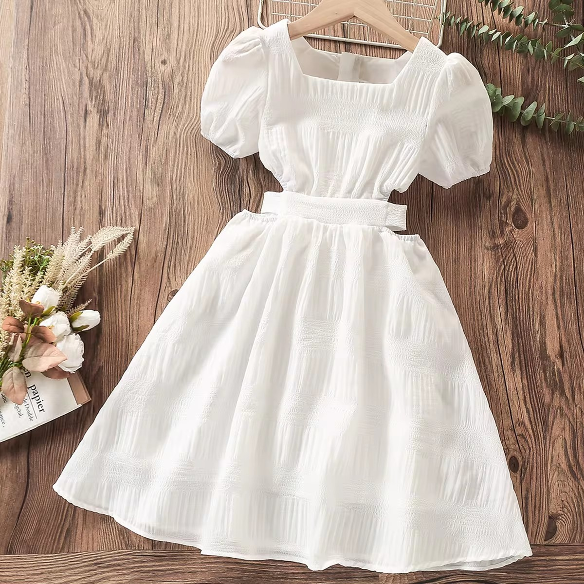 Vestido Marcela 💖 Summer Vibes 🌊 – Conforto Comfy 🤗 e Estilo 🌟