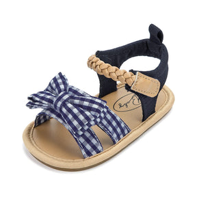 Sandália Estefany Encanto de Laço 🎀 Charme Trend para Pezinhos Delicados 👣✨