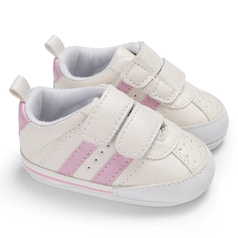 💫 Tênis Vintage Vibes Pequenas: Autenticidade e Conforto 💖👣