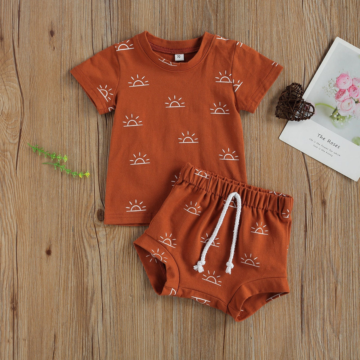 🌻 Conjunto Vibes de Verão Solzinho Comfy 😊 O Lookinho Perfeito para Dias Cheios de Luz, Liberdade e Muita Alegria! 🌈