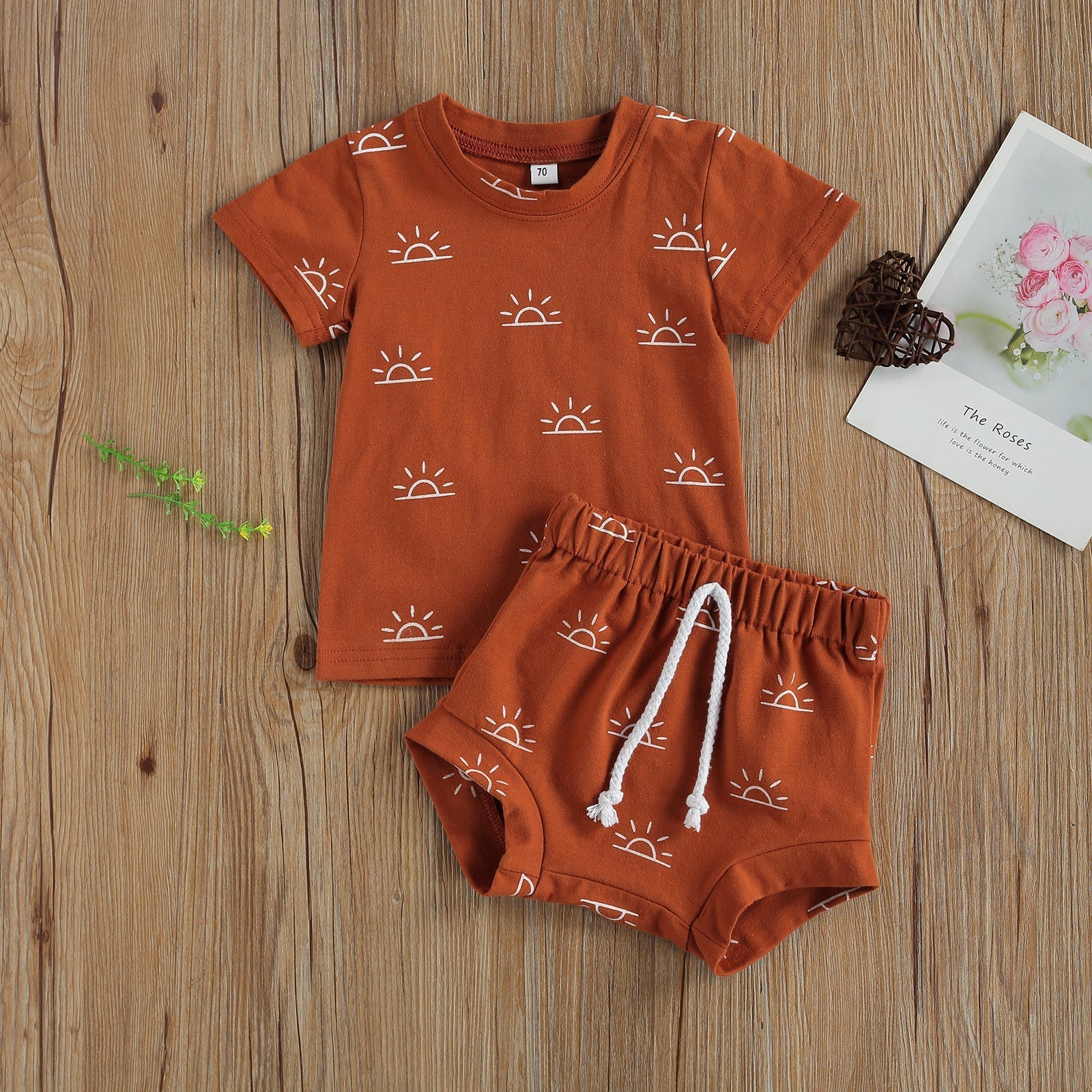🌻 Conjunto Vibes de Verão Solzinho Comfy 😊 O Lookinho Perfeito para Dias Cheios de Luz, Liberdade e Muita Alegria! 🌈