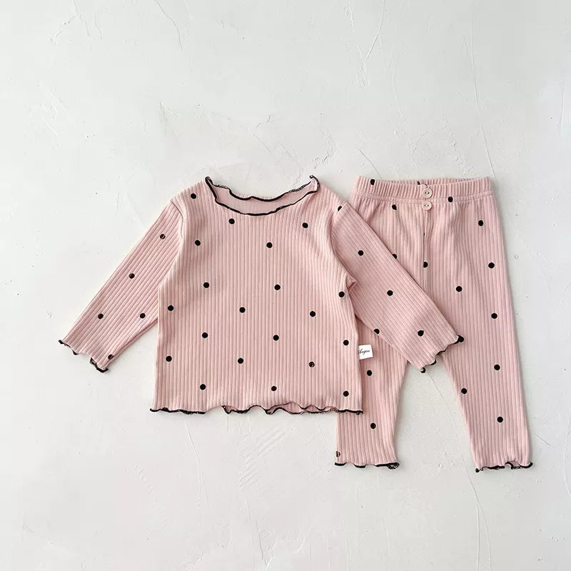 ☁️ Conjunto Liberdade Poá Canelado e Versátil 💫✨ Com Frufru e Toque Suave - Leveza e Paz 🌸💖