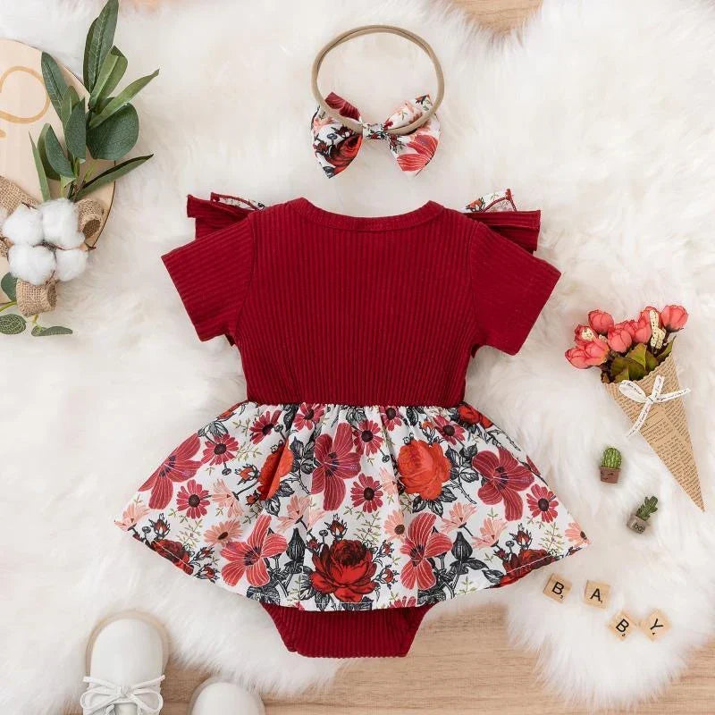 Elegância Delicada ✨Conjuntinho Babado Sonhador ☁️ & Laço Encantado 💖: O Vestido Body Floral ✨ para a Sua Mini Princesa Deslumbrante 👑