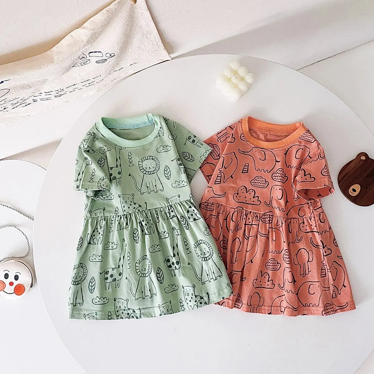 Essencial Verãozinho ☀️ Vestido Babadinho Delicado e Manga Curta Que Traz Conforto e Estilo Para Sua Pequena Brilhar em Qualquer Lugar! ✨💖
