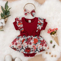 Elegância Delicada ✨Conjuntinho Babado Sonhador ☁️ & Laço Encantado 💖: O Vestido Body Floral ✨ para a Sua Mini Princesa Deslumbrante 👑