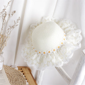 Chapéu Sonho de Verão ✨ da Mini Princesa 👑 com Renda Encantada 🎀 e Margaridas do Campo 🌼 Para um Lookinho Super Fofo e Fashion!