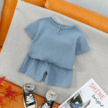 Conjuntinho Frescor Natural 🌿 Comfy-Chic ✨ de Linho Soltinho e Leve ☁️ Perfeito para Brincadeiras e Passeios da Sua Mini Diva! 💖