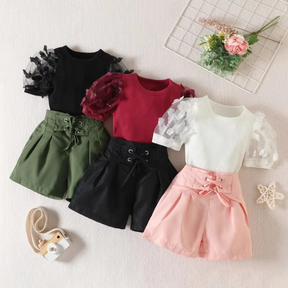 Conjunto Sinara 👗 Fashion 🌟 – Blusa Floral 🌺 & Short de Cintura Alta: Charme 💖 e Conforto ☁️