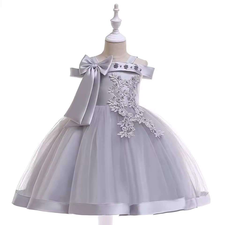 Vestido Eveline Realeza Fashion ⚜️🌟 – Laço Decorativo 🎗️💎 Mangas Românticas 🌸💖