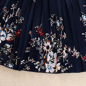 Vestido Lígia Princesa Casual 👑🤍 - Detalhes Franzidos 👗 e Atmosfera Romântica 🥰