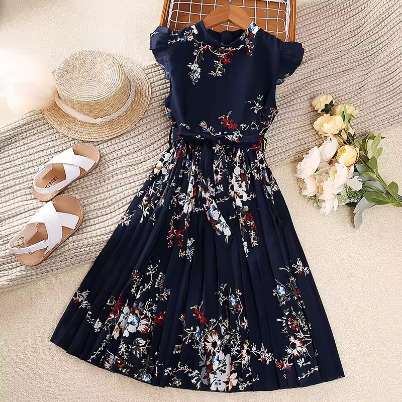 Vestido Lígia Princesa Casual 👑🤍 - Detalhes Franzidos 👗 e Atmosfera Romântica 🥰