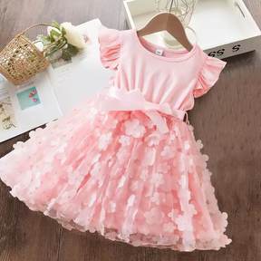 Vestido Emily Comfy-Luxo ☁️👑 – Charme Atemporal ✨🕰️, Tule Mágico de Poá 🧚‍♀️ e Detalhes Retrô 📸